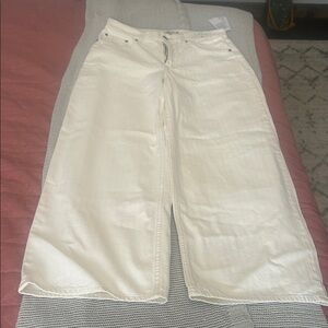 Abercrombie & Fitch Wide Leg Jeans in Off-White
